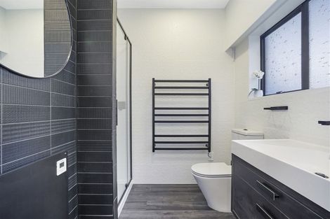 Photo of property in 66 Chedworth Avenue, Chedworth, Hamilton, 3210