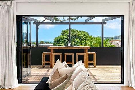Photo of property in 10c Long Street, Raglan, 3225