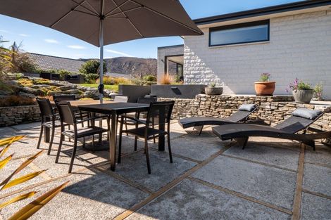 Photo of property in 15 Bracken Street, Arrowtown, 9302