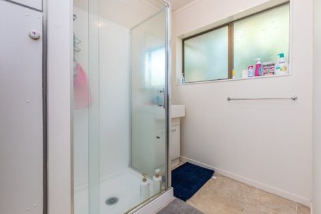 Photo of property in 2/31 Bowater Place, Manurewa, Auckland, 2102