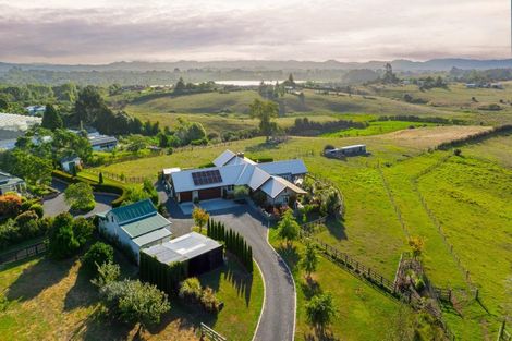 Photo of property in 33 Lee Road, Burbush, Hamilton, 3289