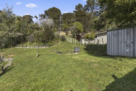 Photo of property in 49 Bird Grove, Stokes Valley, Lower Hutt, 5019