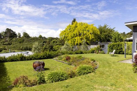 Photo of property in 28 Hindmarsh Drive, Rangatira Park, Taupo, 3330