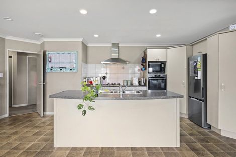 Photo of property in 15 Awanui Avenue, Kihikihi, Te Awamutu, 3875