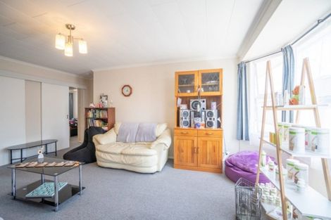 Photo of property in 3/132 Heretaunga Street, Palmerston North, 4414