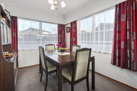 Photo of property in 12 Banbury Place, Mangere Bridge, Auckland, 2022