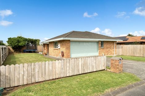 Photo of property in 6/72 Swanson Road, Henderson, Auckland, 0610