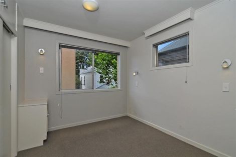 Photo of property in Windsor Court, 5/340 Tinakori Road, Thorndon, Wellington, 6011