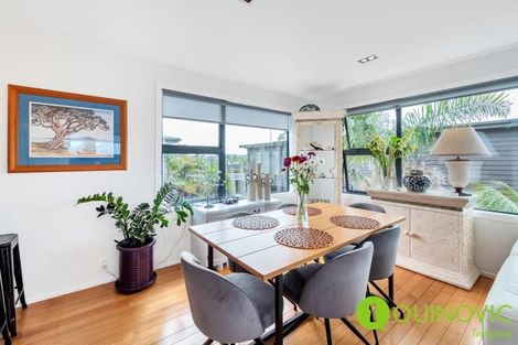 Photo of property in 5/233 Hurstmere Road, Takapuna, Auckland, 0622