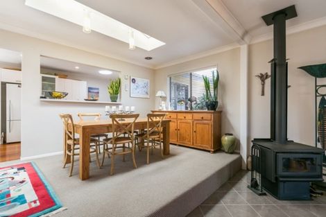 Photo of property in 52 Meeanee Road, Taradale, Napier, 4112