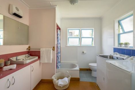 Photo of property in 25 Donovan Road, Paraparaumu Beach, Paraparaumu, 5032