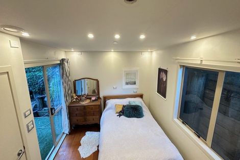 Photo of property in 22 Domain Crescent, Muriwai, Waimauku, 0881