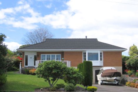 Photo of property in 60 Tamatea Road, Taupo, 3330