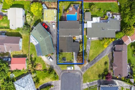 Photo of property in 9 Longbill Place, Glendene, Auckland, 0602