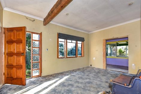 Photo of property in 1 James Street, Coalgate, 7673