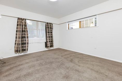 Photo of property in 10 Morrow Terrace, Pukekohe, 2120