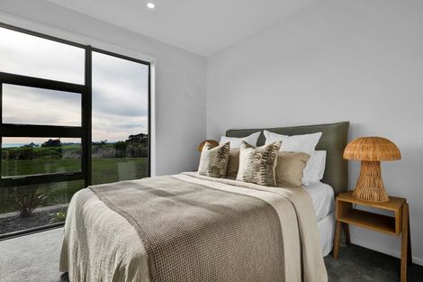 Photo of property in 29 Washer Road, Omata, New Plymouth, 4374