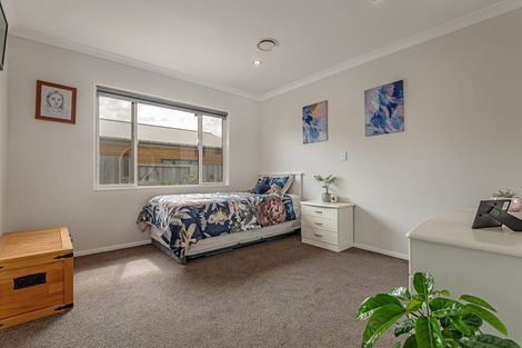 Photo of property in 28 Thomas Place, Foxton Beach, Foxton, 4815