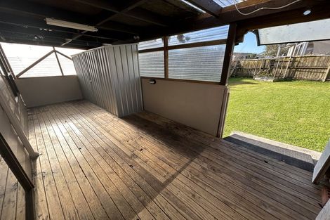Photo of property in 13 Farwood Drive, Henderson, Auckland, 0612