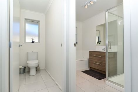 Photo of property in 23 Plescher Crescent, Leamington, Cambridge, 3432