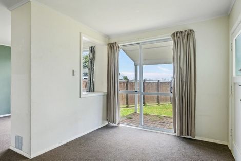 Photo of property in 22 Mahoe Street, Levin, 5510