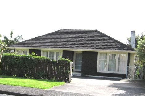 Photo of property in 1/48 Kervil Avenue, Te Atatu Peninsula, Auckland, 0610