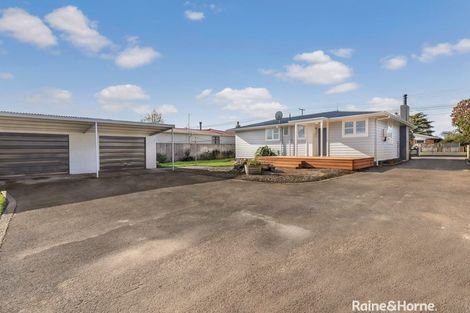 Photo of property in 3 Frederick Street, Carterton, 5713
