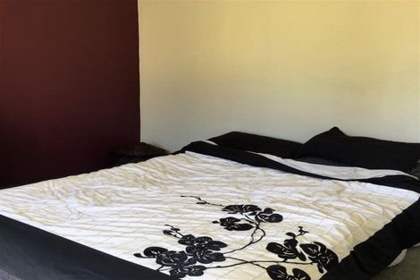 Photo of property in 87 Conclusion Street, Ascot Park, Porirua, 5024