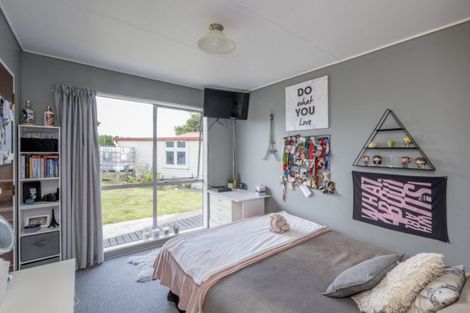 Photo of property in 53a Strathmore Avenue, Levin, 5510