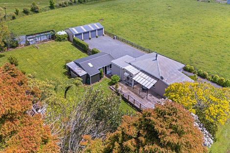 Photo of property in 1038 Mountain Road, Waiongana, Inglewood, 4389