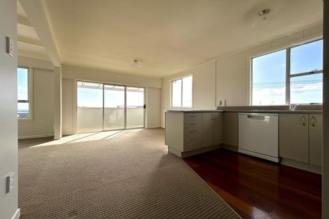 Photo of property in 4/80 Whiteley Street, Moturoa, New Plymouth, 4310