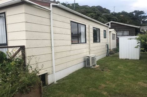 Photo of property in 130a Miramar Avenue, Miramar, Wellington, 6022