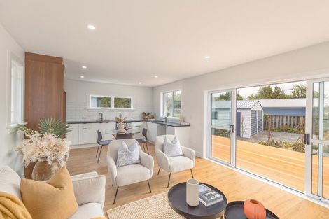 Photo of property in 25 Derrett Place, Saint Martins, Christchurch, 8022