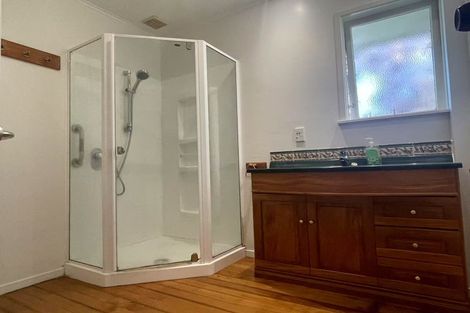 Photo of property in 6 Raines Avenue, Forrest Hill, Auckland, 0620