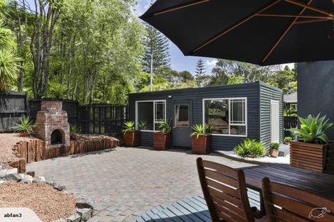 Photo of property in 363 Titirangi Road, Titirangi, Auckland, 0604