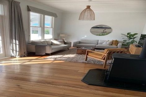 Photo of property in 11 Colenso Avenue, Hospital Hill, Napier, 4110