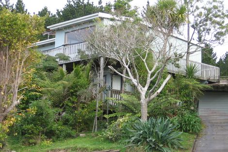 Photo of property in 16 Gurnard Road, Stillwater, Silverdale, 0993