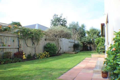 Photo of property in 21 Lamia Grove, Papamoa Beach, Papamoa, 3118