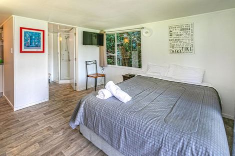 Photo of property in 37 Cook Drive, Whitianga, 3510