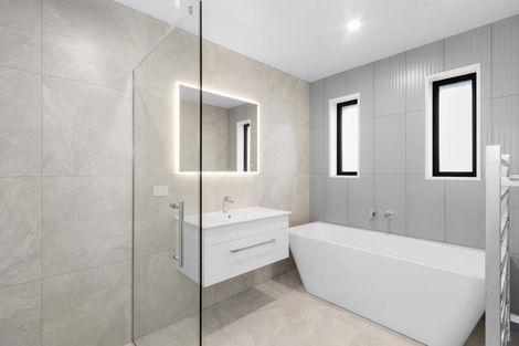 Photo of property in 10 Salkeld Place, Woodend, 7610