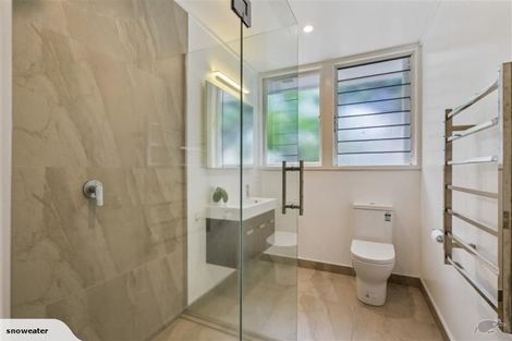 Photo of property in 258 Birkdale Road, Birkdale, Auckland, 0626