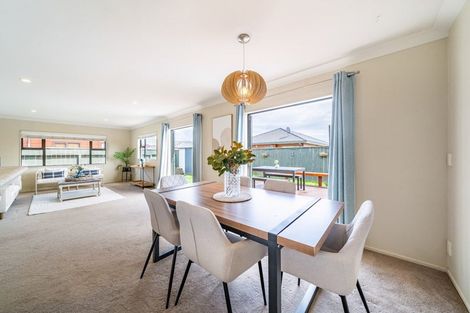 Photo of property in 85 Mandel Mews, Waiwhetu, Lower Hutt, 5010