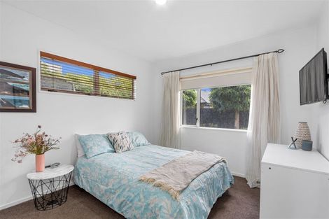 Photo of property in 16 Pepperwood Place, Shirley, Christchurch, 8061
