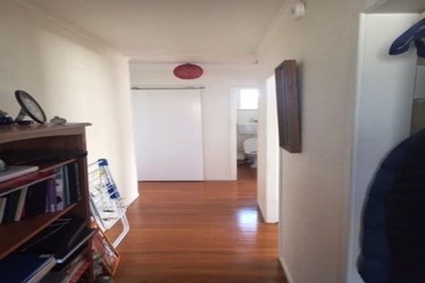 Photo of property in 158 Edmonton Road, Te Atatu South, Auckland, 0610