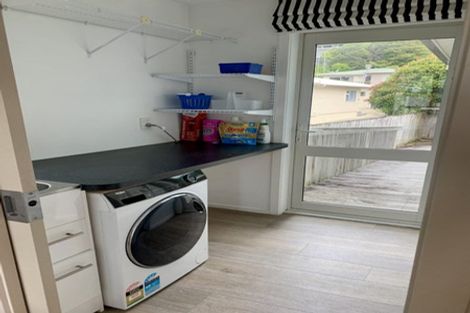 Photo of property in 9 Duncan Street, Tawa, Wellington, 5028