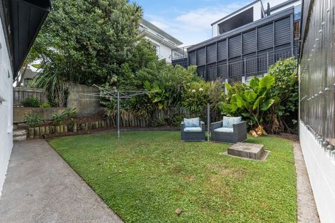 Photo of property in 28a Mclean Street, Strandon, New Plymouth, 4312