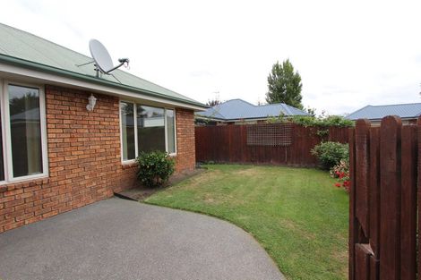 Photo of property in 15 Ashmore Lane, Strowan, Christchurch, 8052