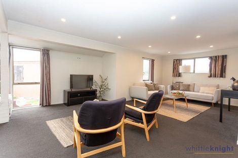 Photo of property in 22 Geraldo Place, Russley, Christchurch, 8042