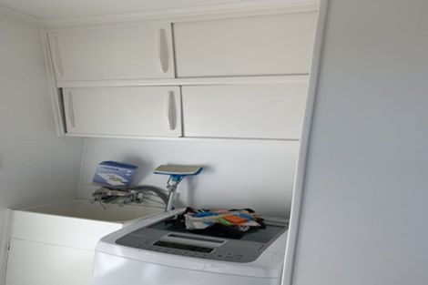 Photo of property in 2/19 Sudan Avenue, Milford, Auckland, 0620