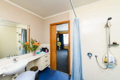 Photo of property in 15 Rangiotu Road, Himatangi, Palmerston North, 4477